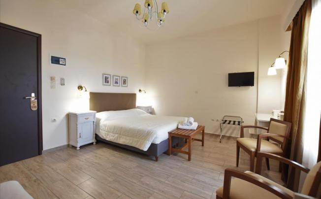 Фото отеля Rodakas Hotel 