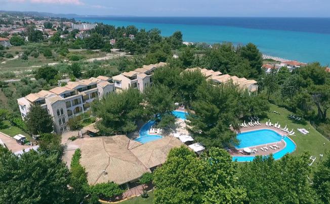 Фото отеля Lesse Hotel