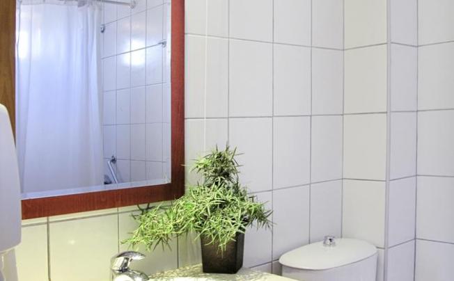Фото отеля LESSE HOTEL