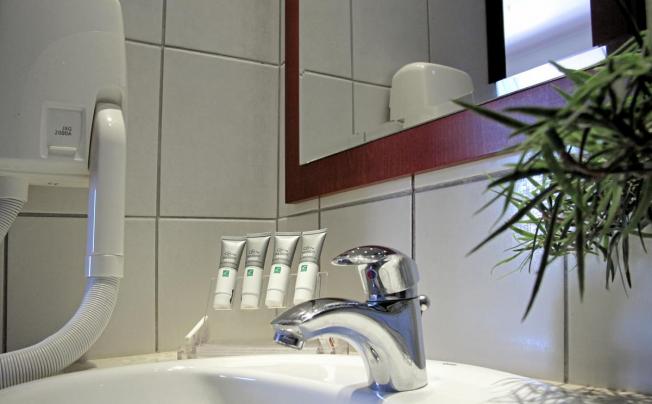 Фото отеля LESSE HOTEL