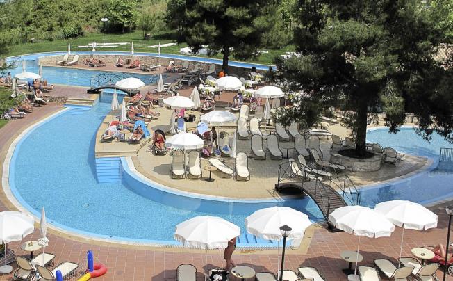 Фото отеля LESSE HOTEL