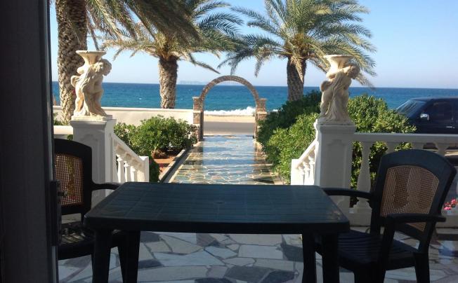 Фото отеля Petras Beach Hotel 