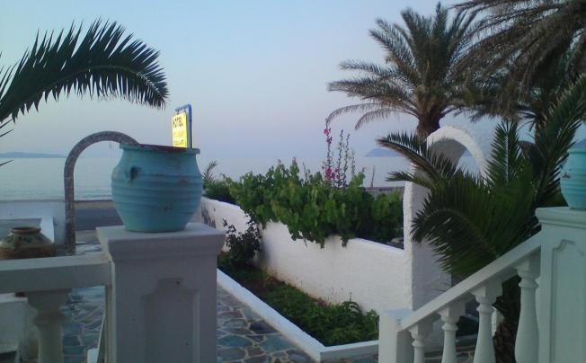Фото отеля Petras Beach Hotel 
