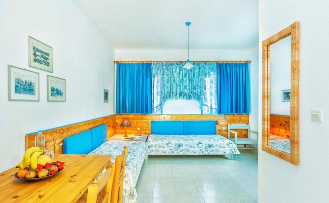 Фото отеля Xenios Faros Apartments