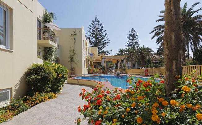 Фото отеля LAMBRINOS SUITES