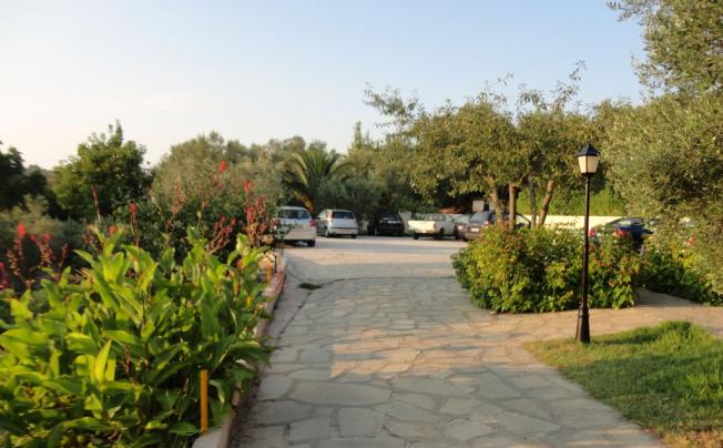 Фото отеля MAKIS HOUSE APARTMENTS