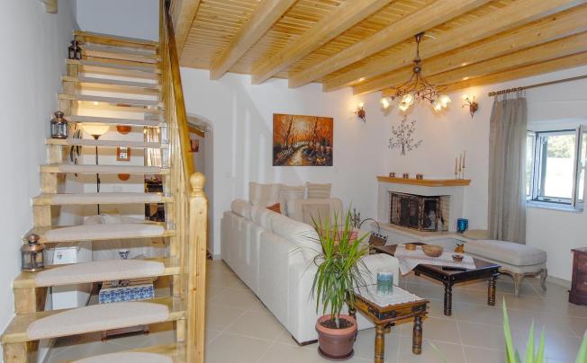 Фото отеля VILLA LIVADI SIDARI