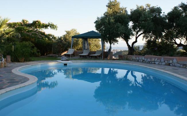 Фото отеля VILLA AERIDES