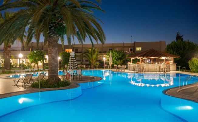 Фото отеля Aethria Hotel 