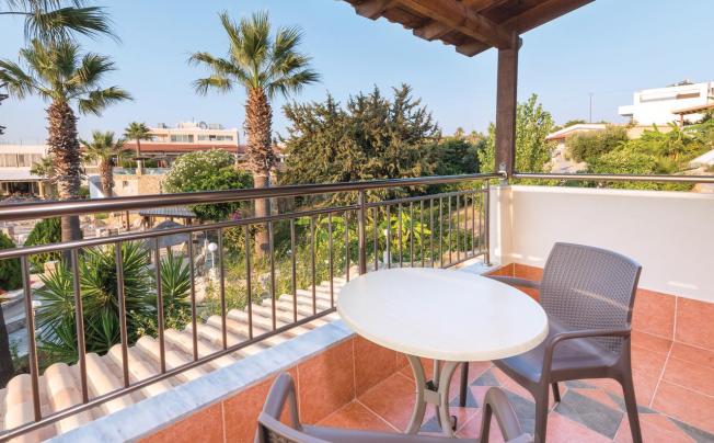 Фото отеля Kouros Palace Hotel