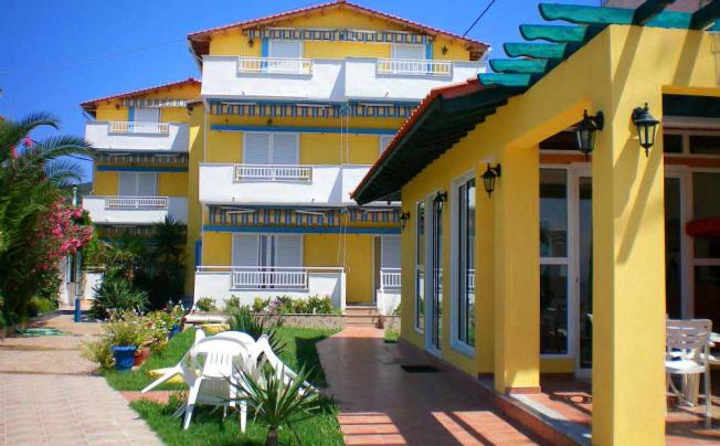 Фото отеля Castro Studios Hotel