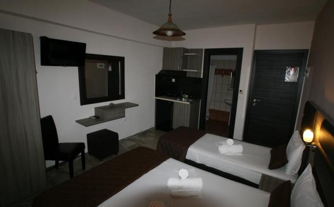 Фото отеля Kostas Hotel