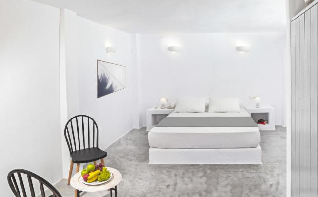 Фото отеля LAVA SUITES & LOUNGE