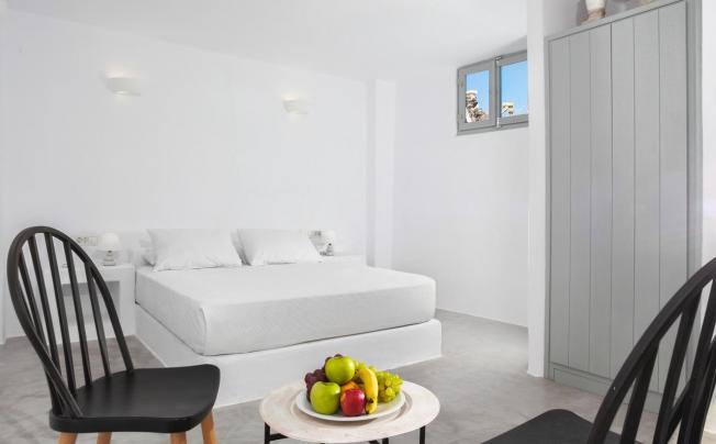 Фото отеля LAVA SUITES & LOUNGE
