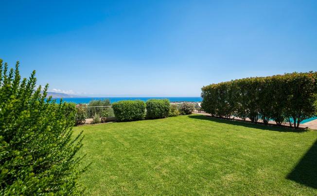 Фото отеля CANEVA LUXURY VILLAS