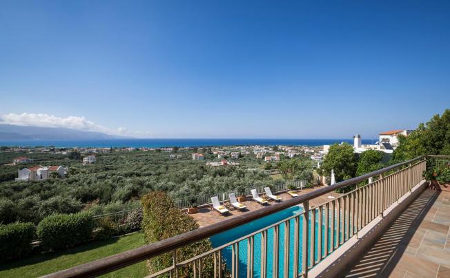 Фото отеля CANEVA LUXURY VILLAS