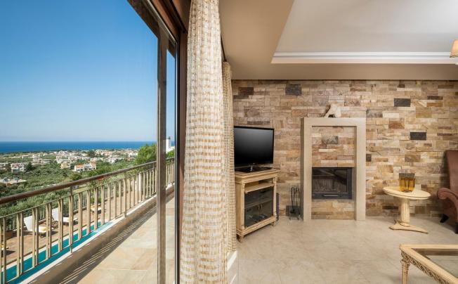 Фото отеля CANEVA LUXURY VILLAS