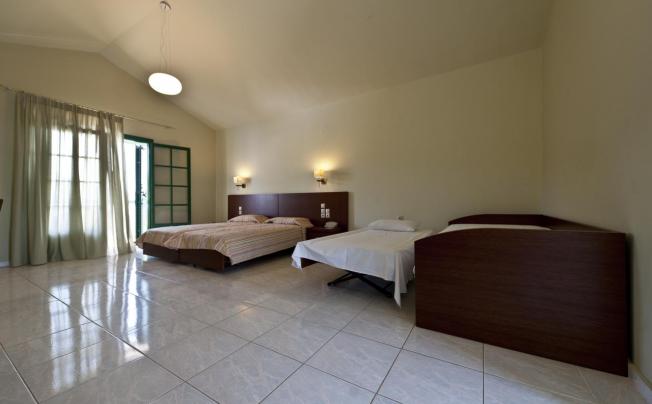 Фото отеля Skiathos Club Hotel & Suites