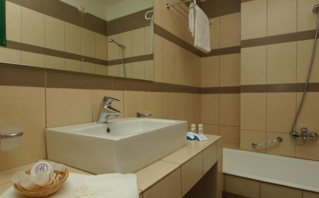 Фото отеля Skiathos Club Hotel & Suites