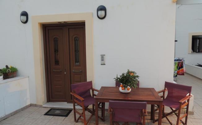Фото отеля Pefki House
