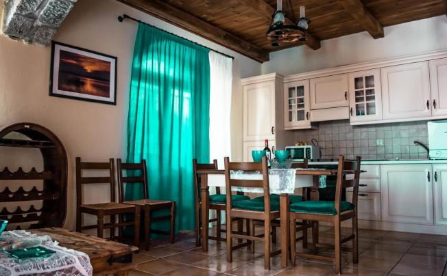 Фото отеля Niriides Villas