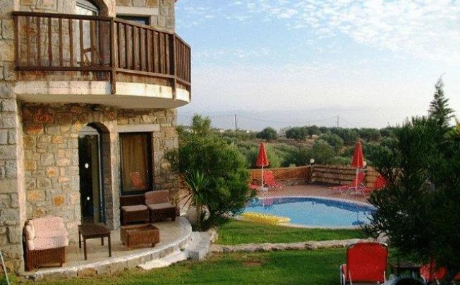 Фото отеля Niriides Villas