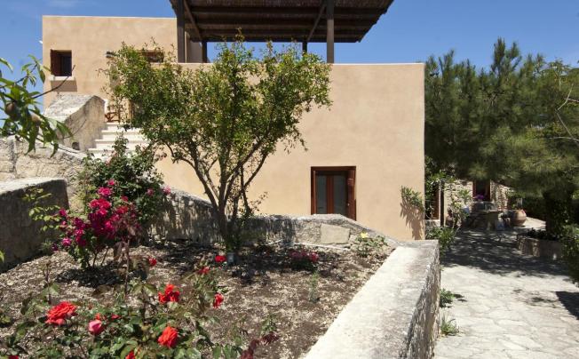 Фото отеля Scalani Hills Boutari Winery & Residences