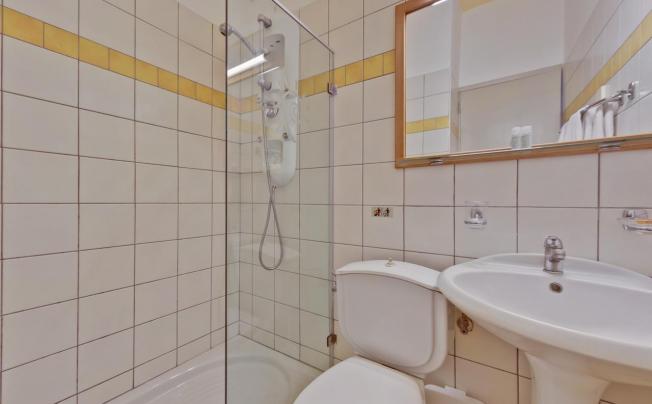 Фото отеля Adrakos Apartments