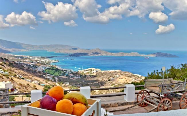 Фото отеля Adrakos Apartments