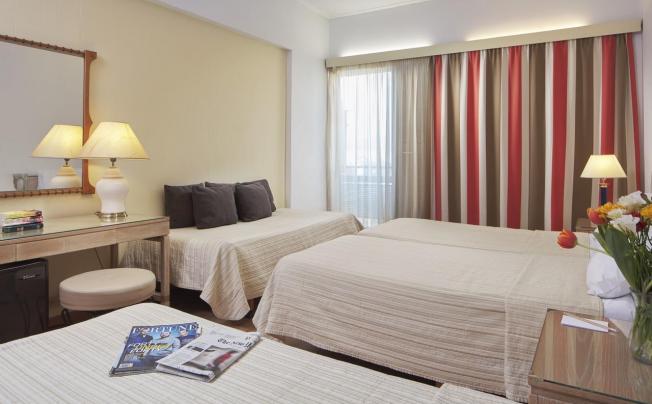 Фото отеля Best Western Candia Hotel