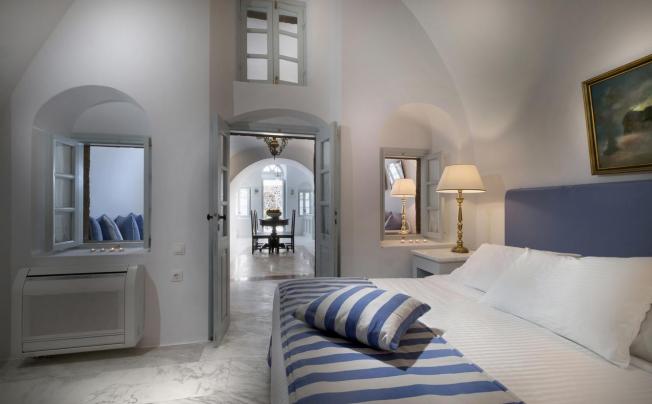 Фото отеля Aigialos Niche Residences & Suites