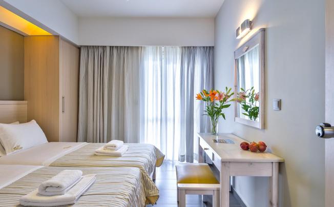 Фото отеля Palm Beach Hotel Apartments