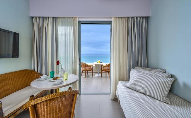 Фото отеля Palm Beach Hotel Apartments