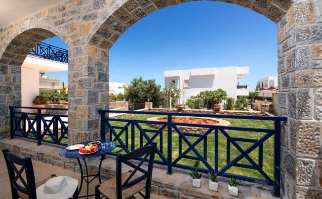 Фото отеля AEGEAN SKY HOTEL & SUITES