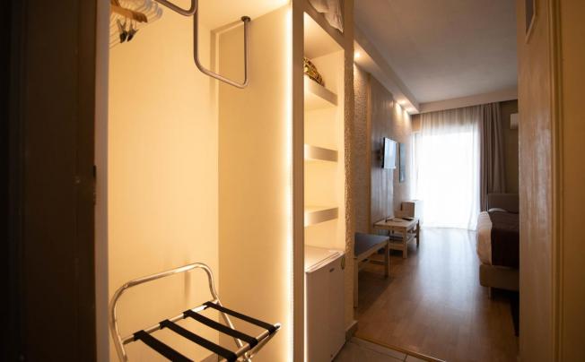 Фото отеля Nidimos Hotel 