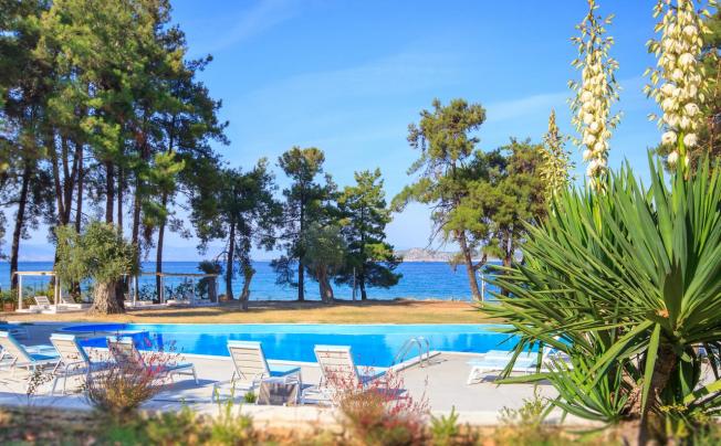 Фото отеля Aroma Nisteri Beach Hotel