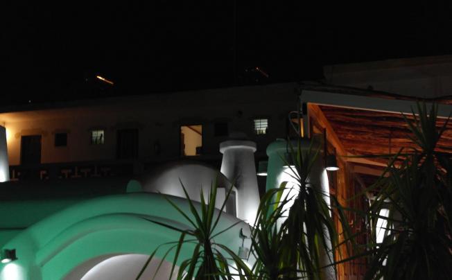 Фото отеля Gorgona Studios Apartments