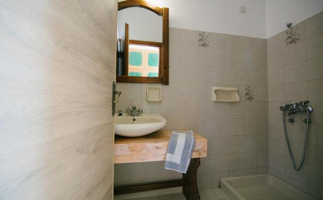 Фото отеля Gorgona Studios Apartments