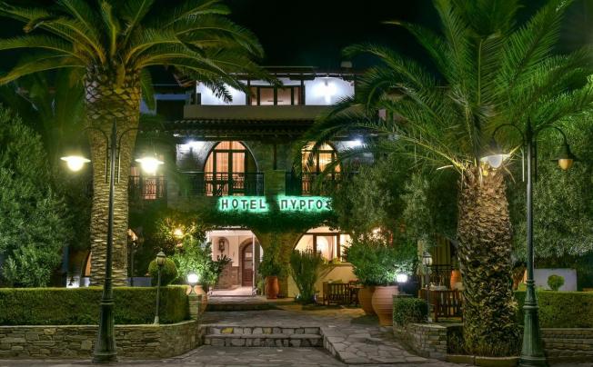 Фото отеля Pyrgos Hotel Boutique & Suites