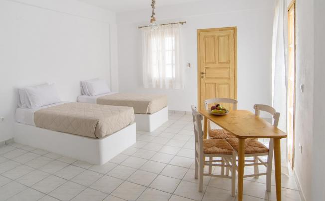 Фото отеля Santorini Crystal Blue Suites