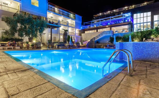 Фото отеля Kriopigi Beach Hotel