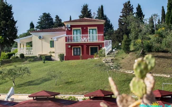 Фото отеля Mediterranean Blue Hotel