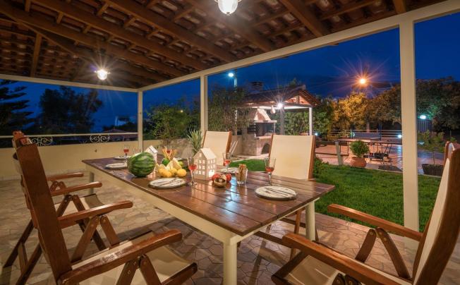 Фото отеля FIORENTINOS VILLA