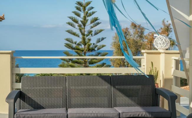 Фото отеля FIORENTINOS VILLA