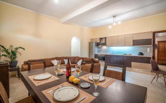 Фото отеля FIORENTINOS VILLA