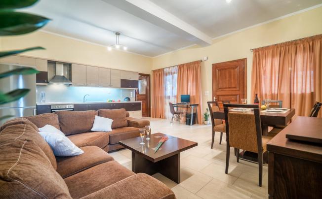 Фото отеля FIORENTINOS VILLA