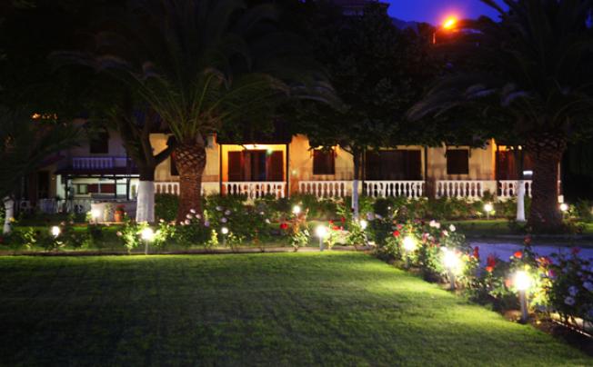 Фото отеля Roses Bungalows