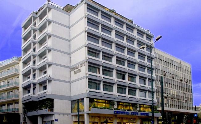 Фото отеля Crystal City Hotel