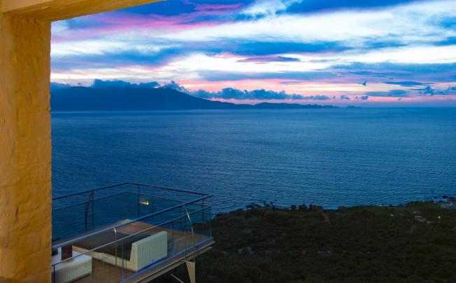Фото отеля Ravdoucha Epavlis Villas