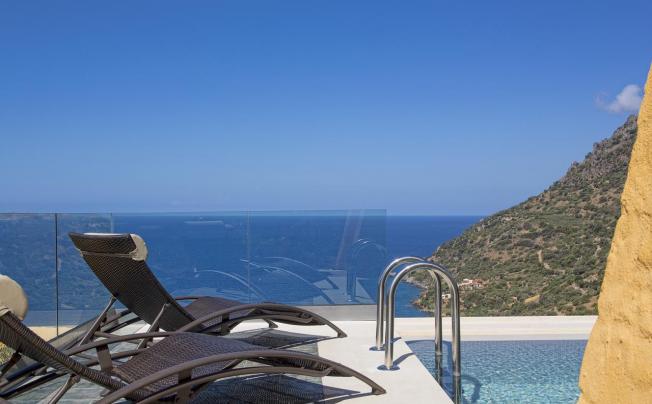 Фото отеля Ravdoucha Epavlis Villas